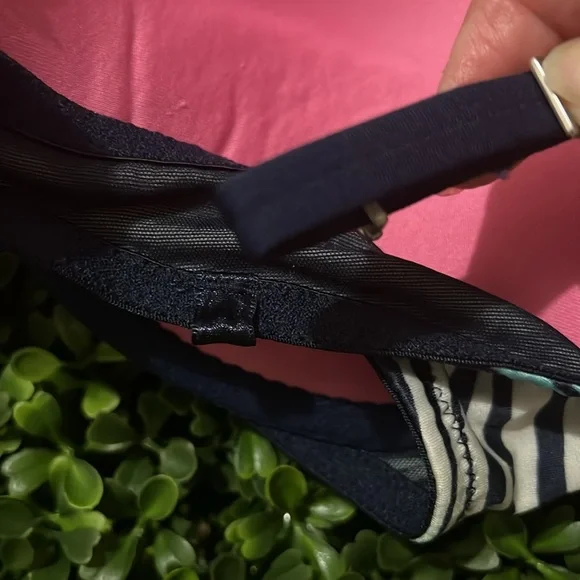 PINK Victoria’s Secret 34C Zebra blue/Green pattern, Push Up Bra - Picture 6 of 8